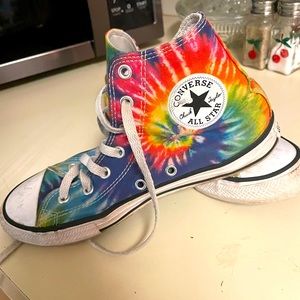 Kids converse high tops